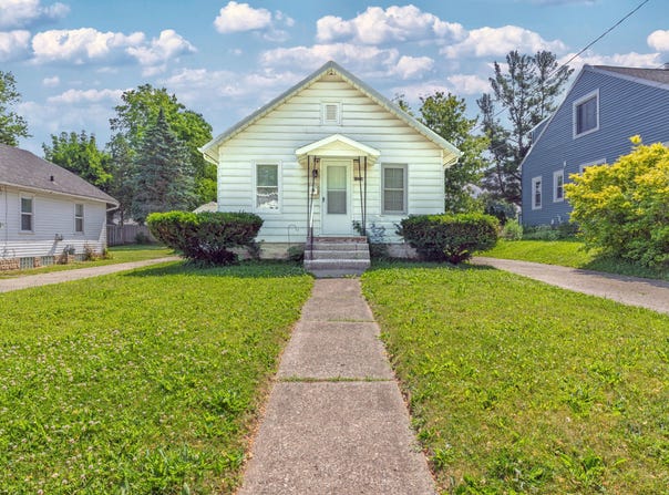 1234 Diamond Avenue NE, Grand Rapids, MI 49505