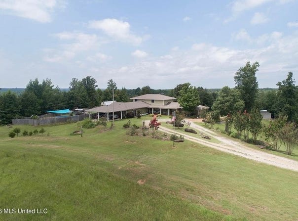 466 MS-4 W, HOLLY SPRINGS, MS 38635