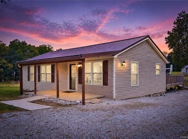5353 S Underwood Road, Underwood, IN 47177