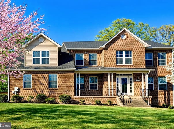 725 GLENEAGLES Drive, FORT WASHINGTON, MD 20744