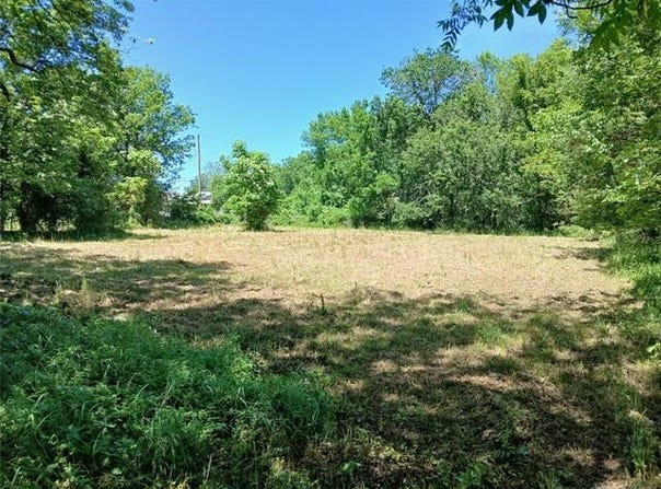 712 S Cedar Street, Nowata, OK 74048