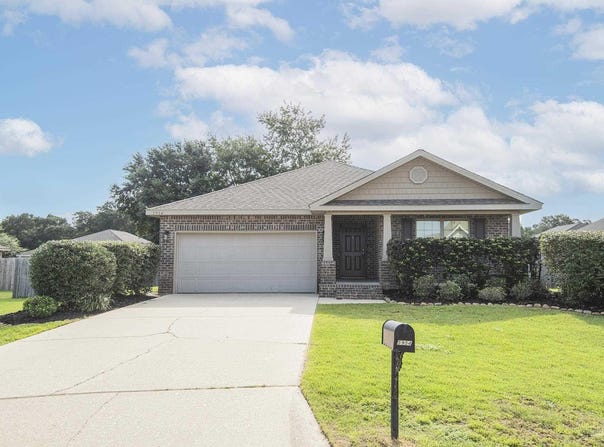 5954 Palermo Rd, Pace, FL 32571