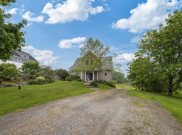 26 Elm Street, South Thomaston, ME 04858