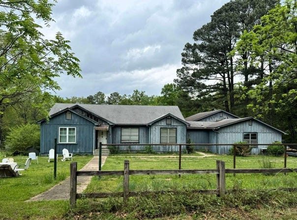 158 Polk Road 8, Wickes, AR 71973