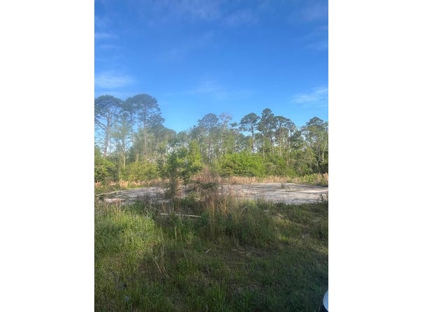 1500 Sunset Drive, Douglas, GA 31533