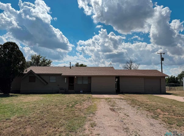 570 Us 70, Clovis, NM 88101-9126