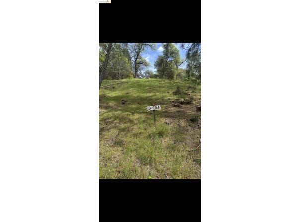 3-154 Boitano Rd, Groveland, CA 95321