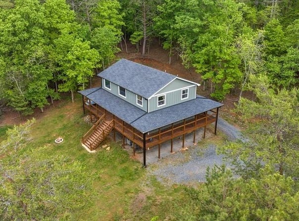 35 Indian Trace, Mineral Bluff, GA 30559