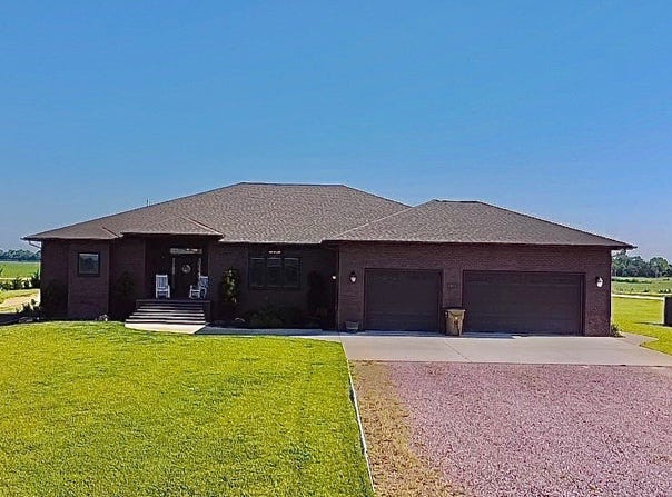 510 Meadowlark, St. Libory, NE 68872