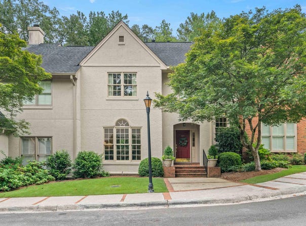 2217 BROOKSHIRE PLACE, MOUNTAIN BROOK, AL 35213