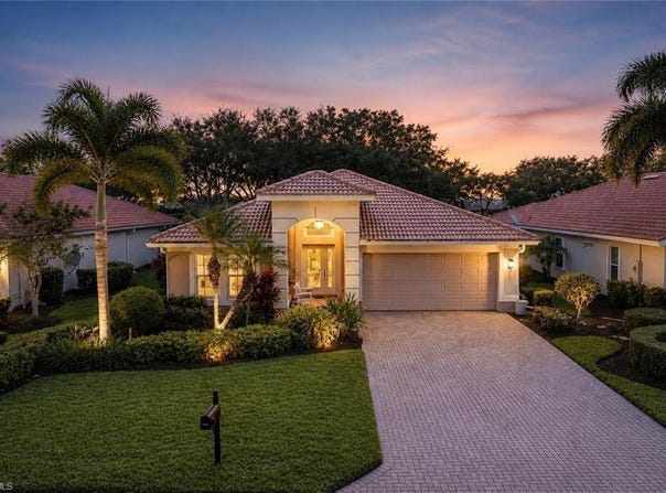 19742 Villa Rosa Loop, ESTERO, FL 33967