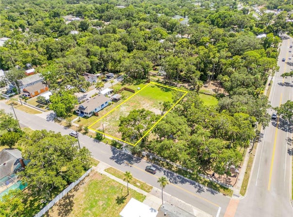 108 S MYRTLE AVENUE, NEW SMYRNA BEACH, FL 32168