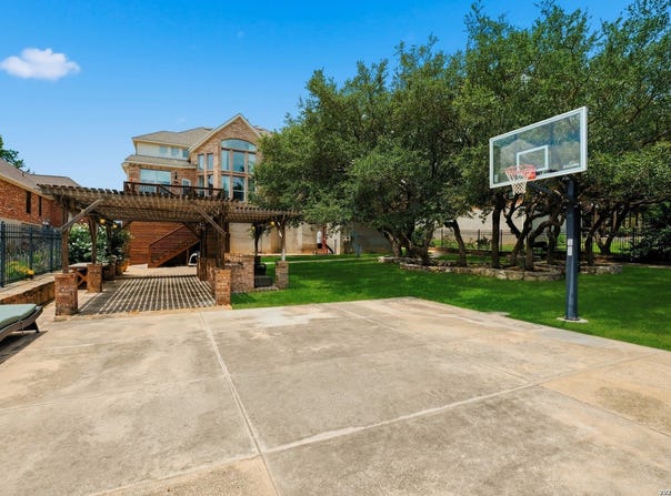 13126 Spring Run, Helotes, TX 78023