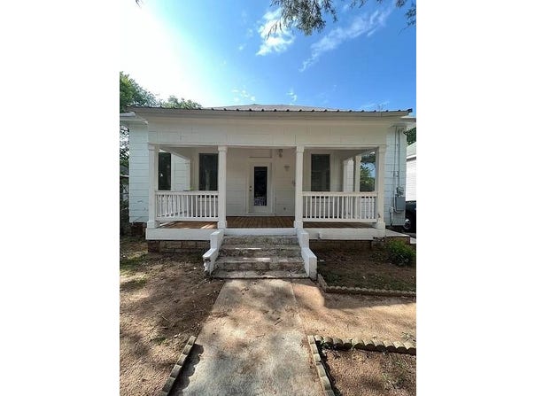 705 W Green Street, Palestine, TX 75801