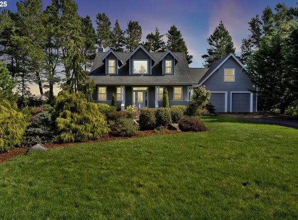 1004 TROON CIR, Florence, OR 97439