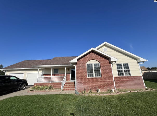 608 Baldwin St, Galva, KS 67443