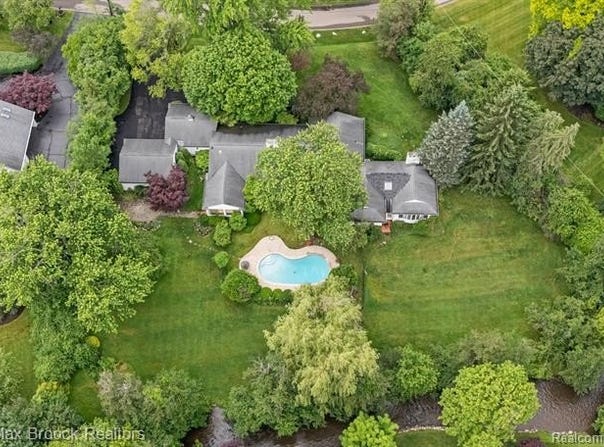 130 Endicott Road, Bloomfield Hills, MI 48304