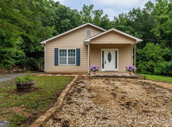 362 Scott Brown, Fairmount, GA 30139