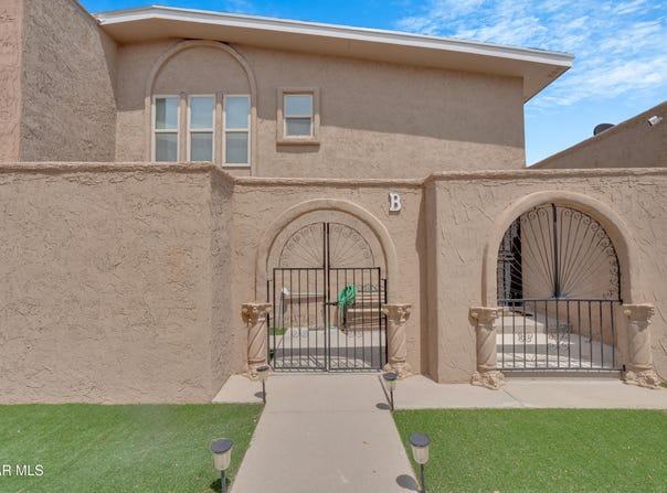 10629 SPRINGWOOD Drive unit: B, El Paso, TX 79935