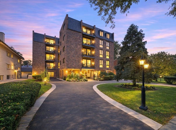 1417 BONNIE BRAE Place, River Forest, IL 60305