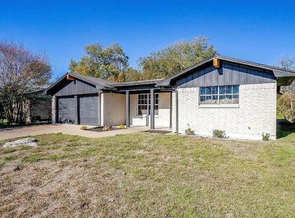 3501 NE 10th Street, Mineral Wells, TX 76067