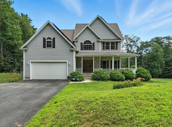 369 College Highway, Southampton, MA 01073