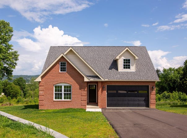 73 Retilley Drive, Coshocton, OH 43812