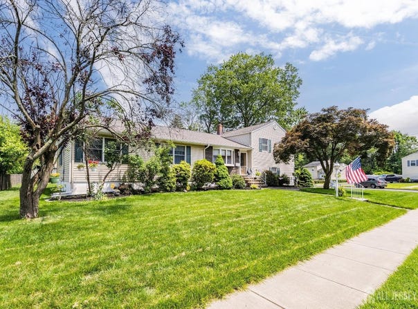 217 Fred Allen Drive, South Plainfield, NJ 07080