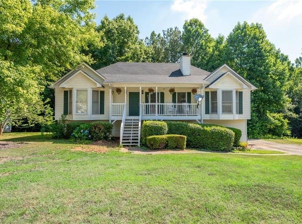 484 Legacy Park Drive, Powder Springs, GA 30127