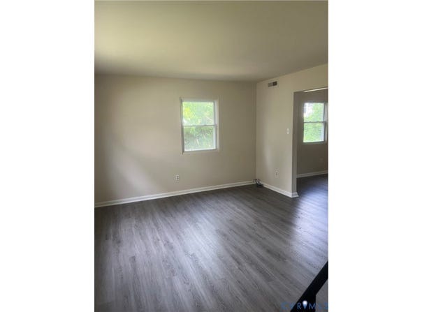 1019 Liberty Avenue, Hopewell, VA 23860