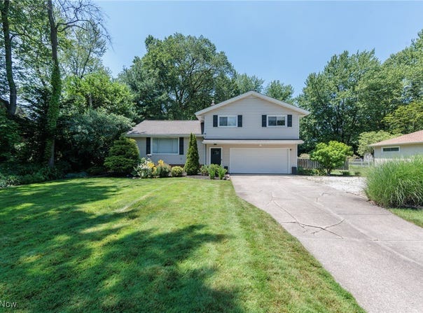 9714 Brecksville Road, Brecksville, OH 44141