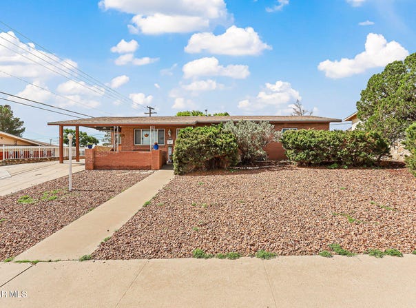 3410 Volcanic Avenue, El Paso, TX 79904