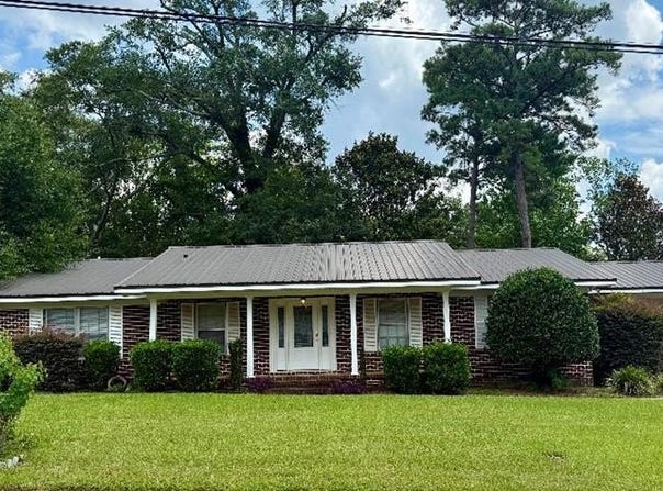 300 Mixson, Enterprise, AL 36330