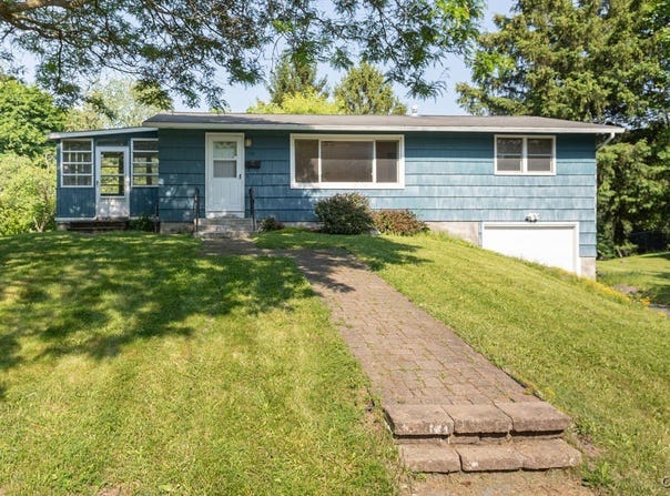 110 Wolcott Terrace, Syracuse, NY 13207