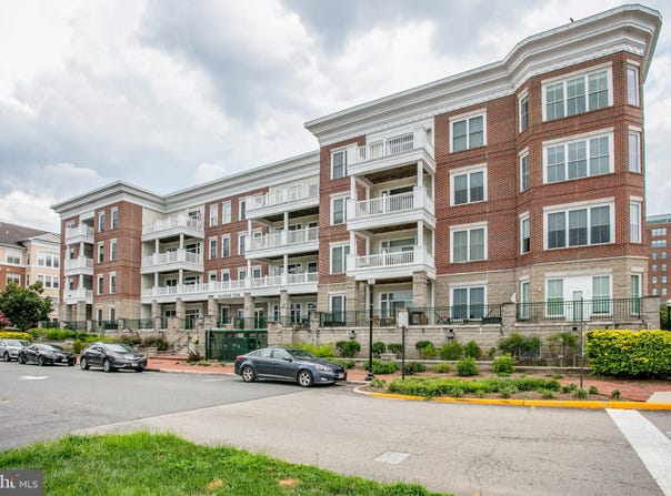 525 BELMONT BAY DRIVE, WOODBRIDGE, VA 22191