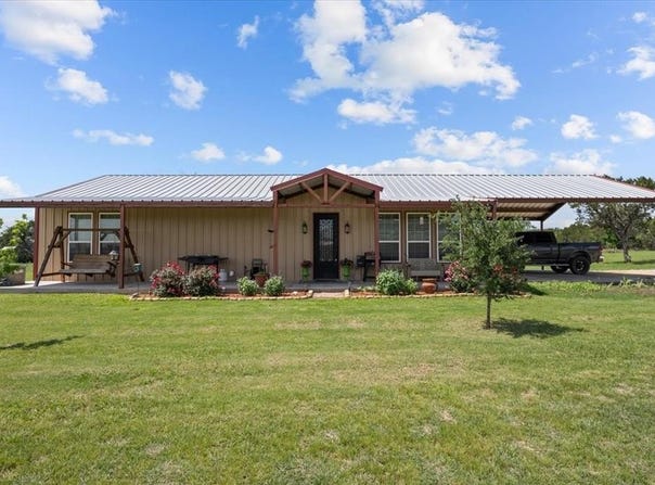 7830 Fm 927, Walnut Springs, TX 76690