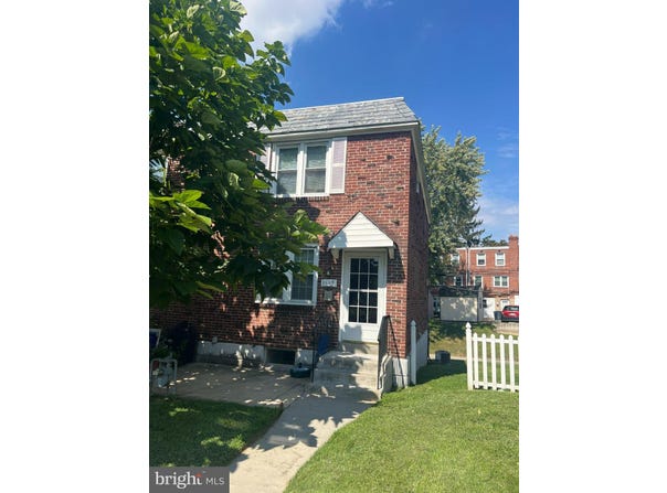 1117 STRATFORD Road, GLENOLDEN, PA 19036