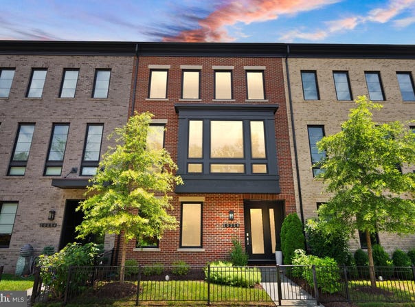 20256 NORTHPARK DRIVE, ASHBURN, VA 20147