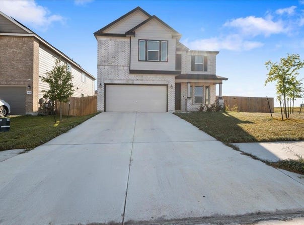 18501 Spotted Eagle Ln, Elgin, TX 78621
