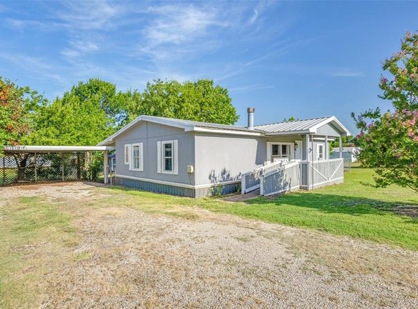 5710 Tim Donald Road, Justin, TX 76247