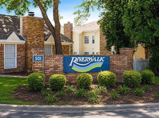 501 E Burgess Rd, Pensacola, FL 32504