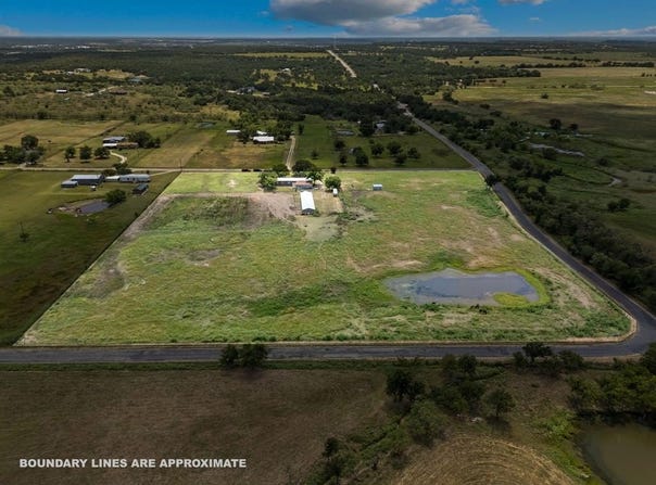 87 Ledbetter Road, Mineral Wells, TX 76067