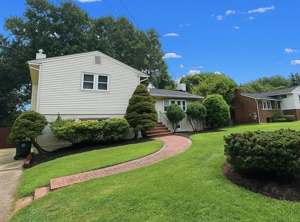 1726 BALDWIN DRIVE, MCLEAN, VA 22101