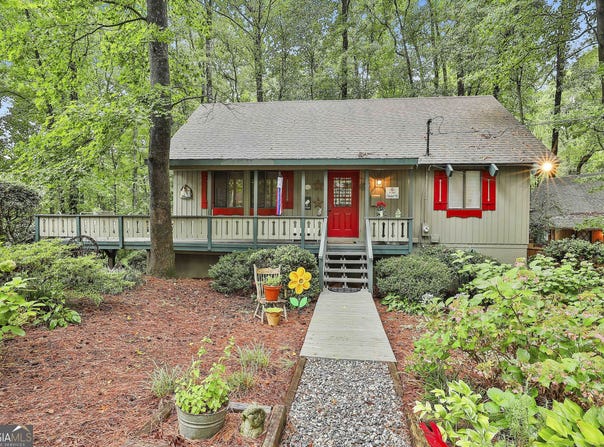 92 Chalet Circle, Pine Mountain, GA 31822