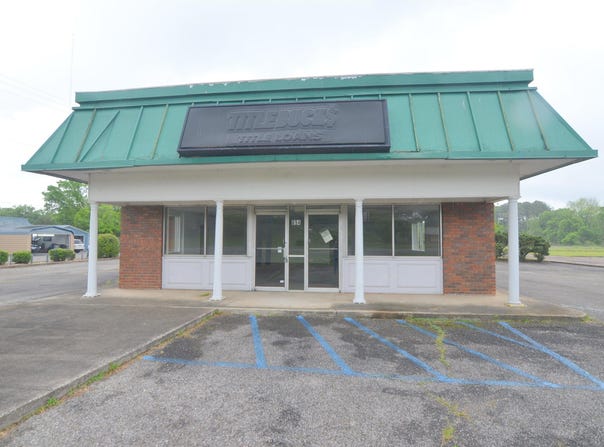 654 BESSEMER SUPER HIGHWAY, MIDFIELD, AL 35228