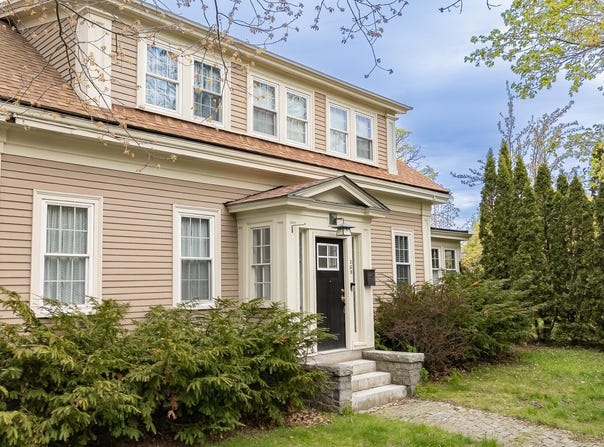 369 Ohio Street, Bangor, ME 04401