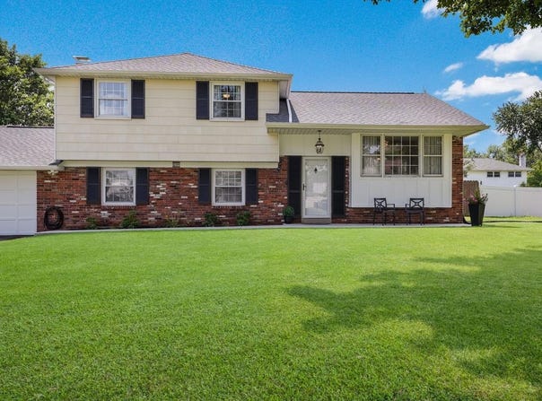 29 MAURICE LN, HATBORO, PA 19040