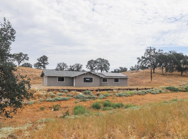 39503 S Lilley Way, Coarsegold, CA 93614