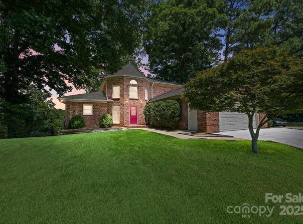 12041 Spinnaker Drive, Tega Cay, SC 29708