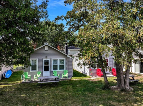7285 Cairn Highway, Elk Rapids, MI 49629